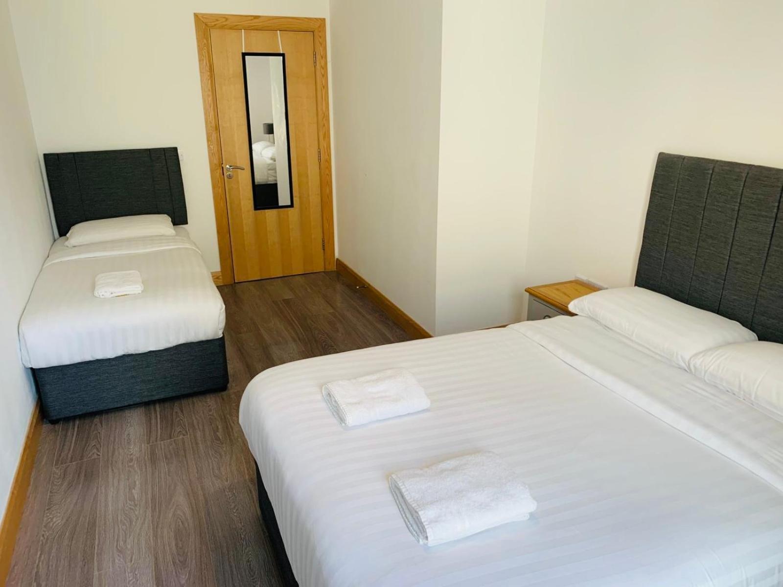 Port House Letterkenny Wild Atlantic Apartments Экстерьер фото