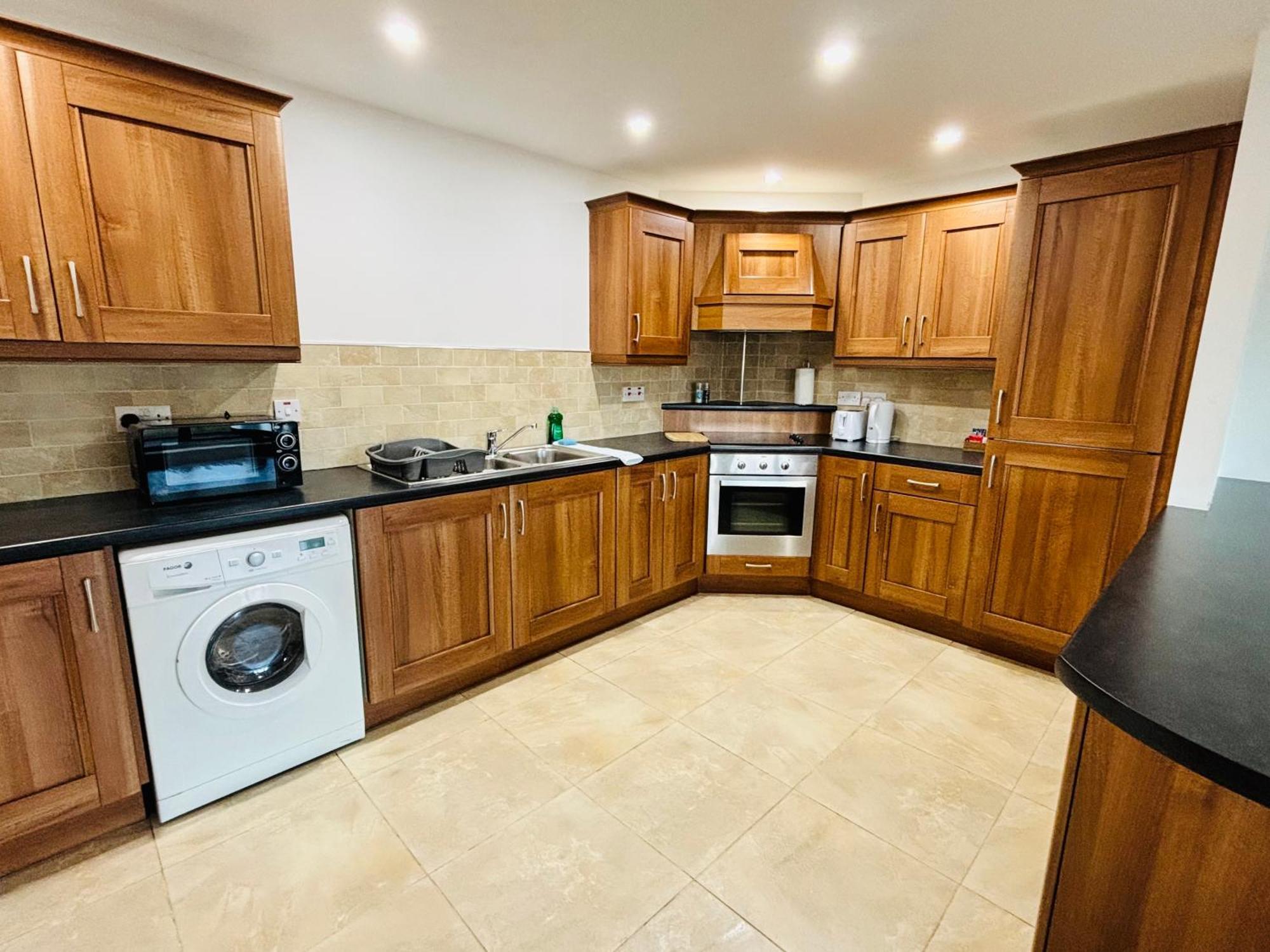 Port House Letterkenny Wild Atlantic Apartments Экстерьер фото